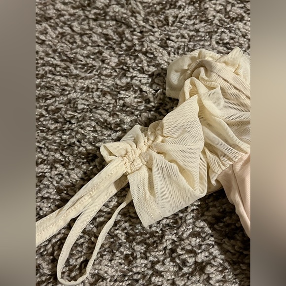 Cream blouse - Picture 3 of 5